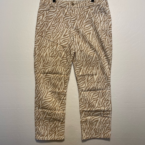 Chico's Platinum Denim Chico's Size 1.5 (M/10) - Picture 1 of 9